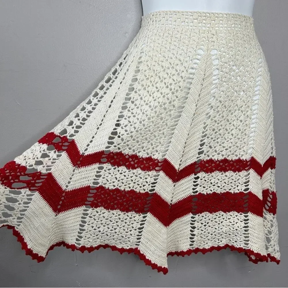 HANDMADE Red White Crochet Apron Cottage Retro Feminine Valentines Day Trad Wife
